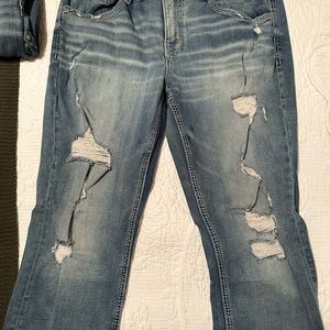 Men’s BKE Derek highly distressed jeans